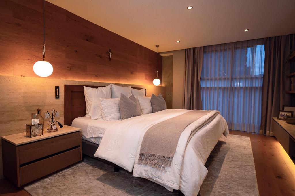 LUXURY PARKSIDE PENTHOUSE IN CONDESA, Private Terrace & Jacuzzi - 2