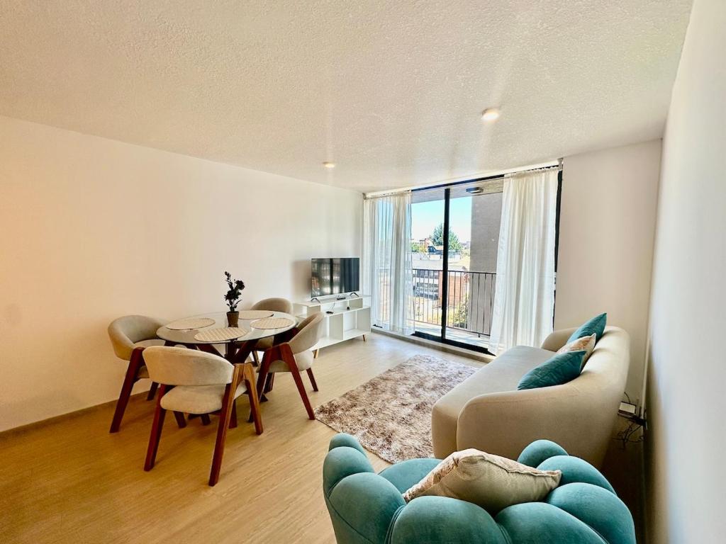 Luxury apartmentUS EmbassySolca Hospital - 5