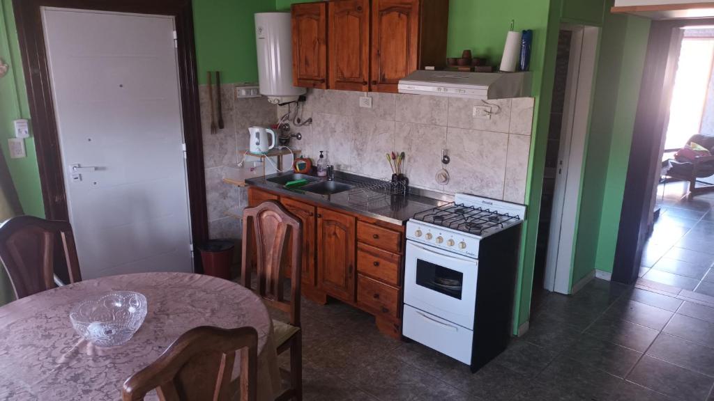 La Casa Del Rio - 4