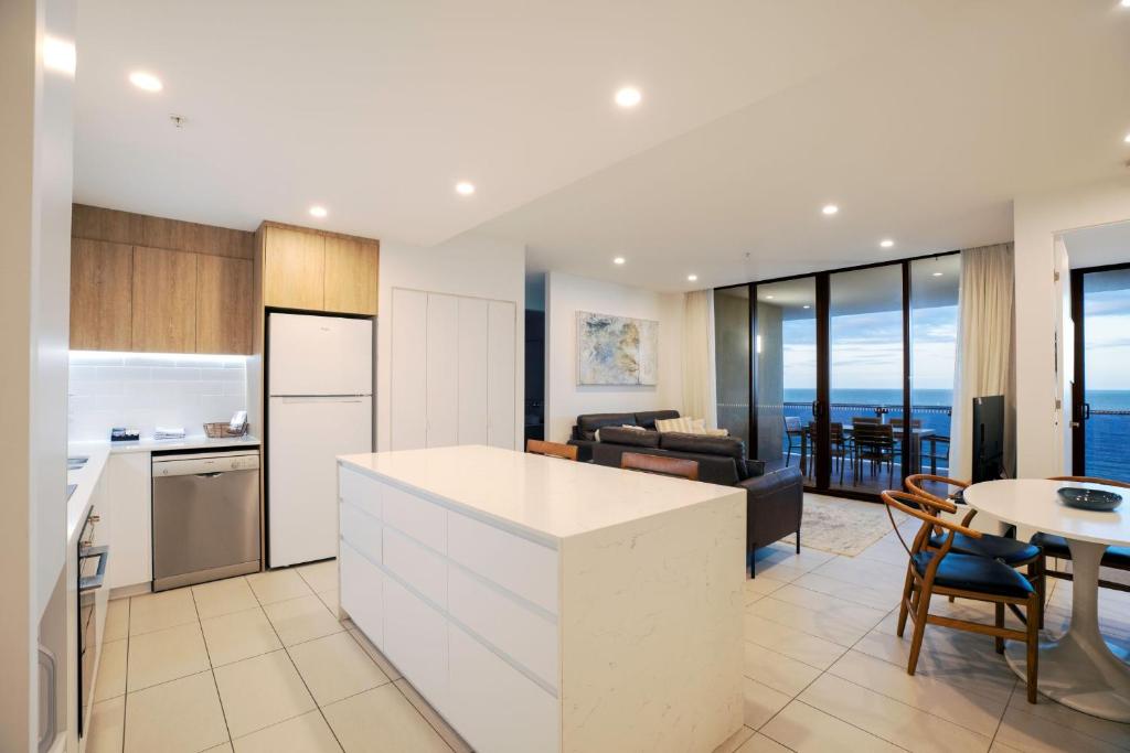 Facilities, Iconic Kirra Beach Resort in Gold Coast