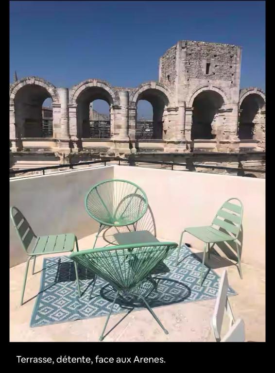 Entre les Arènes et la Major - 3
