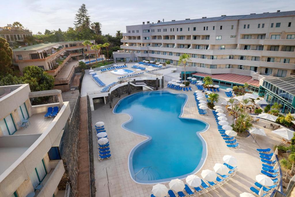 Alua Tenerife — Swimming pool in Puerto de la Cruz, Canary Islands