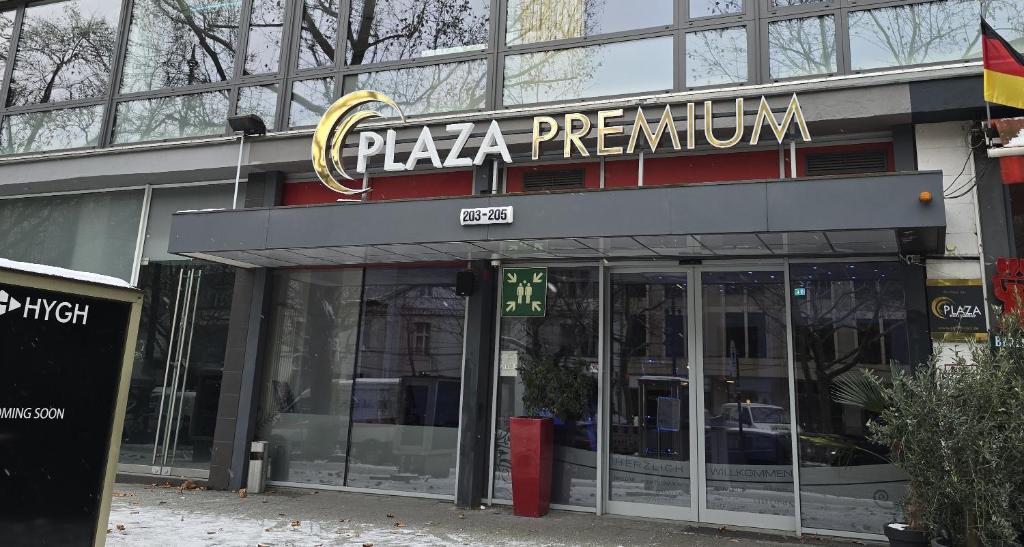 Entrance, PLAZA Premium Berlin Kurfurstendamm in Berlin