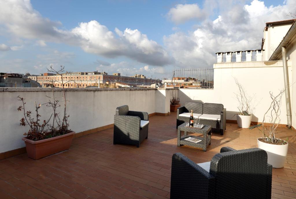 エグゼ インターナショナル パレス (Exe International Palace) バルコニー/テラス