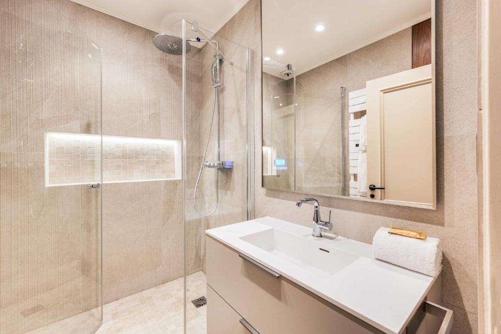 Spacious Apartment a-c 3BR-8P - Grand boulevards - 3