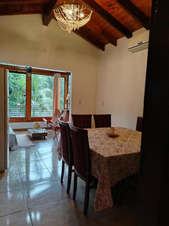 Confort, Style & Location - Your Rally Home in Py - 5