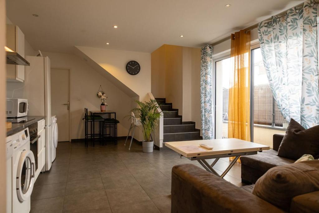 My House Lyon 8, Familiale -climatisation-Metro - 3