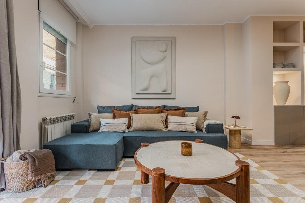 Comfortable and spacious flat in Barcelona - 2