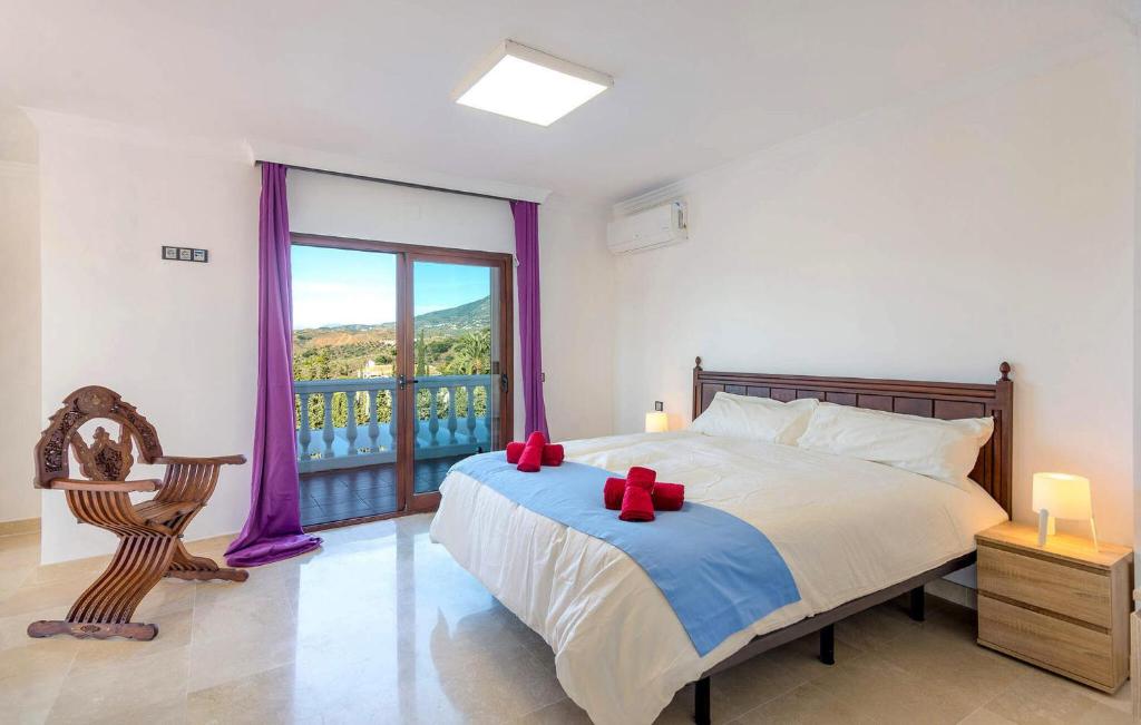 Amazing Home In Mijas Costa - 5