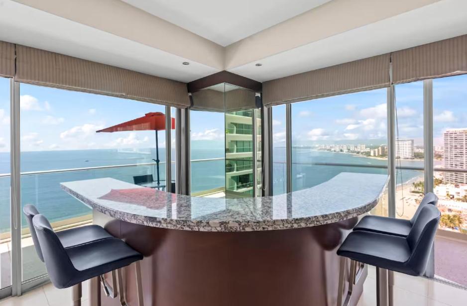 Peninsula Puerto Vallarta beachfront condos - 1
