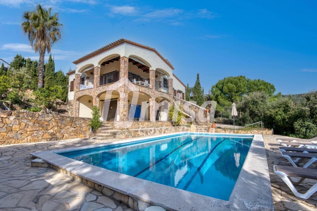 Villa Paradise - 1