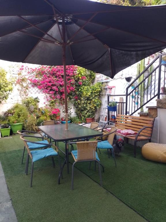 hostal sebastian - 1