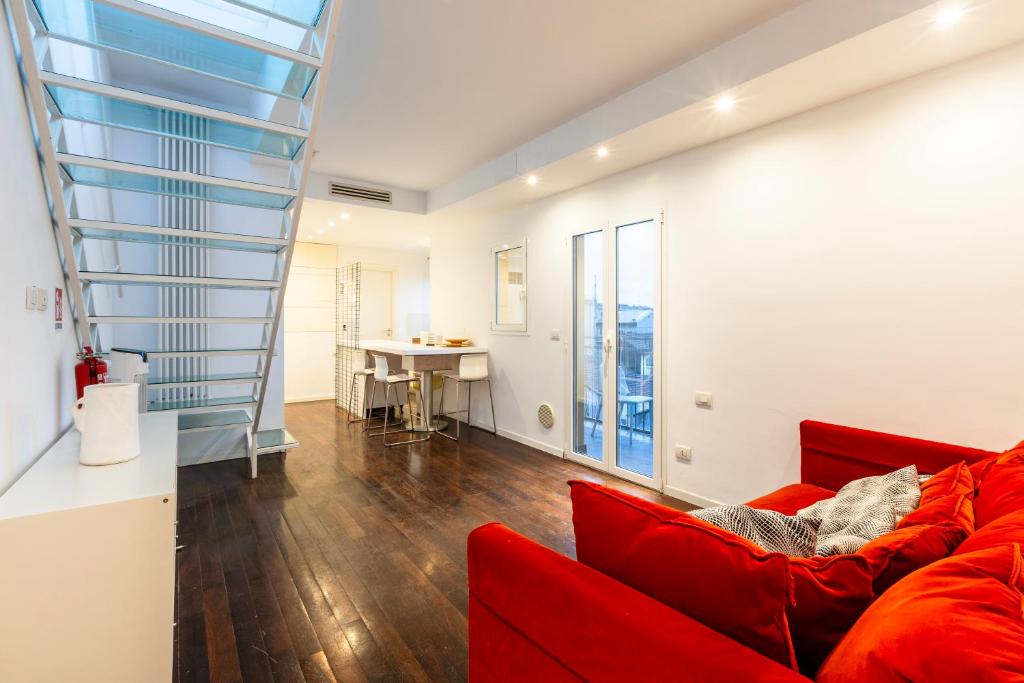 Modern Loft with Private Rooftop near Milano Centrale - 2