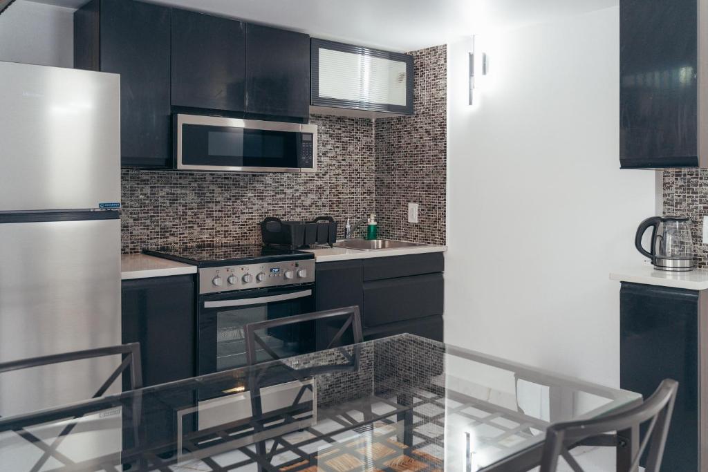 Cjour Apartments