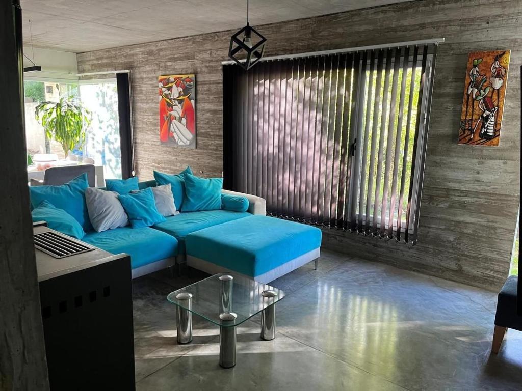 Relax in a modern home with a grill and patio! Mar Azul - 2