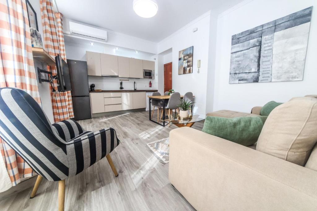 Cozy 1BR Picasso By Easytrip - 4