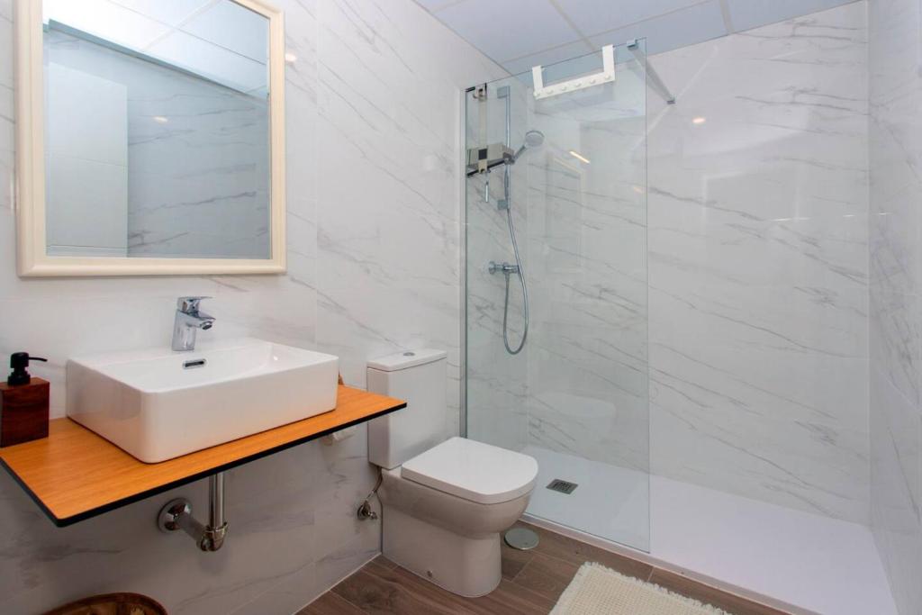 Modern Luxury, Sea View Terrace, Heated Pool, Gym - 2