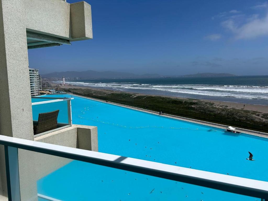 Departamento Frente al Mar en Laguna del Mar- Piso 11 - 2