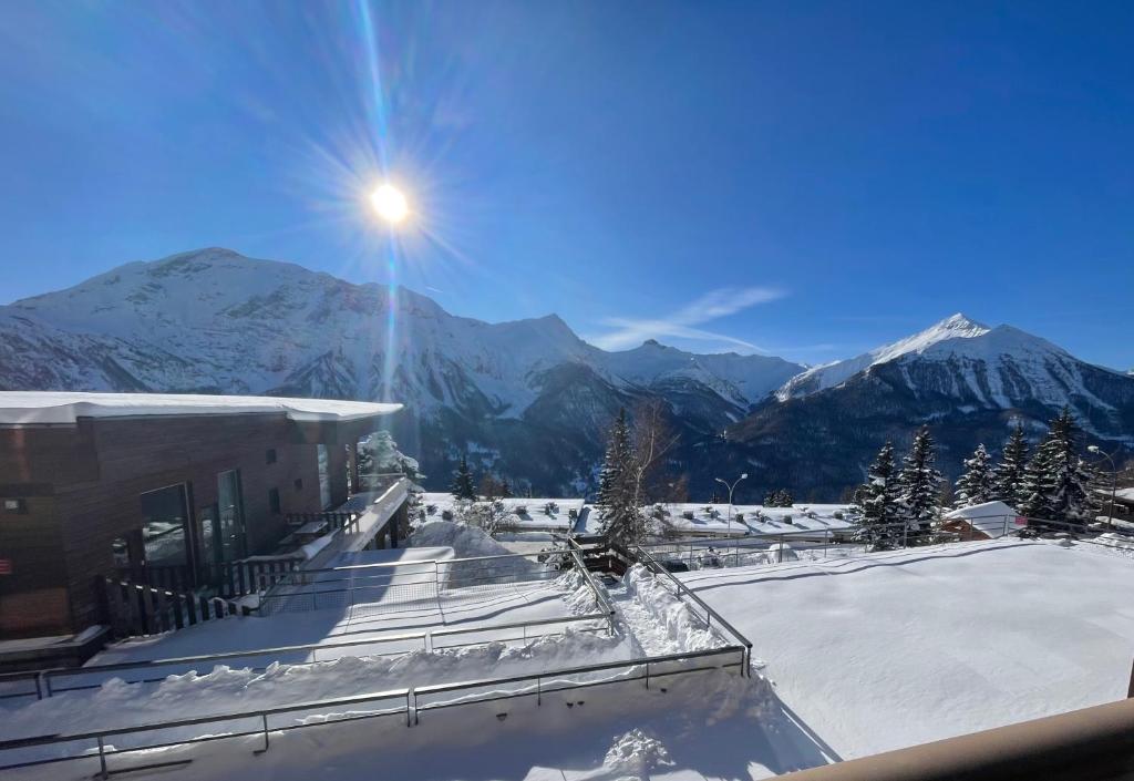 Magnifique studio 4 pers avec balcon vue montagne - 2