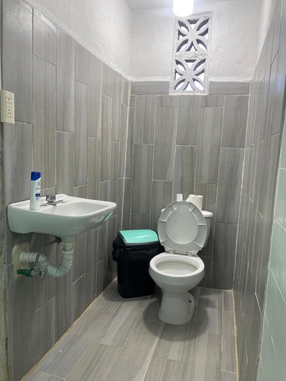 habitación para 6 personas - 2