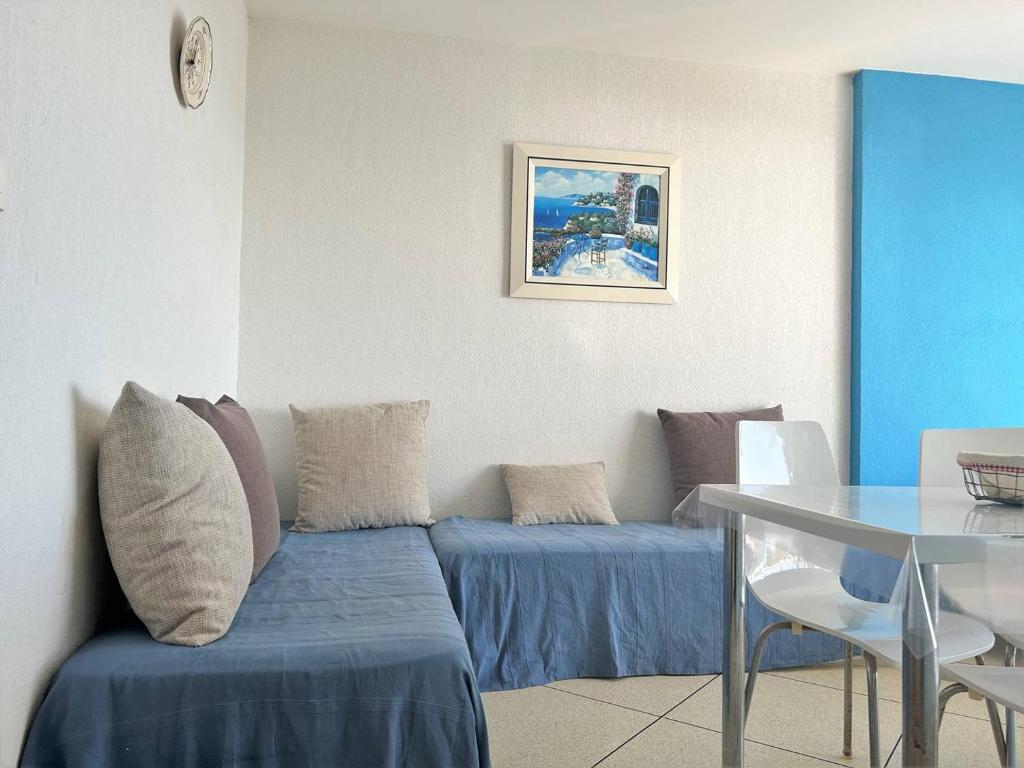 LV280-G025 Appartement Studio 2 couchages LE LAVANDOU - 3