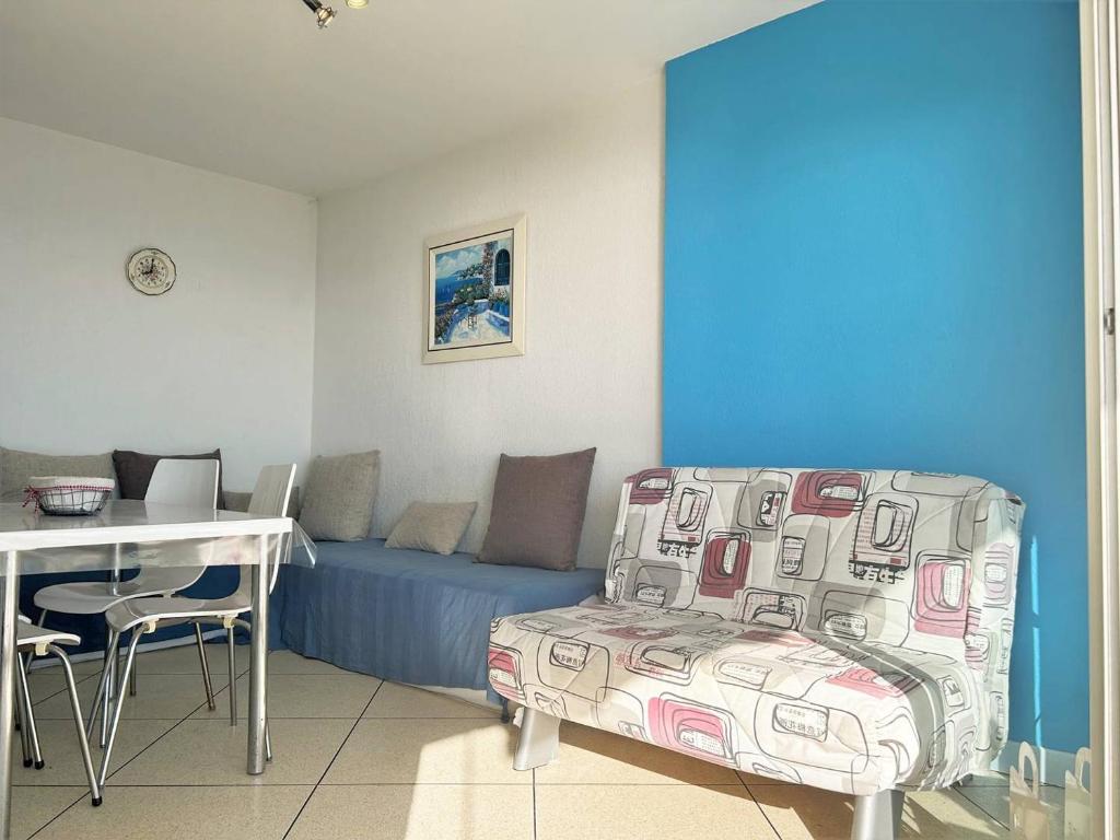 LV280-G025 Appartement Studio 2 couchages LE LAVANDOU - 4