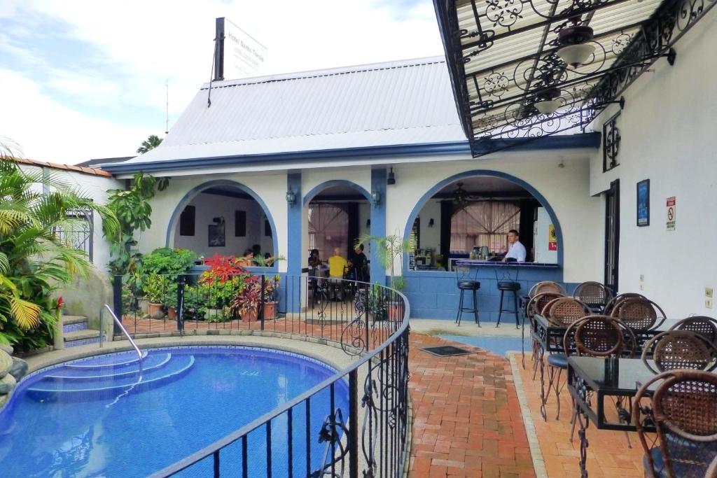 Swimming pool