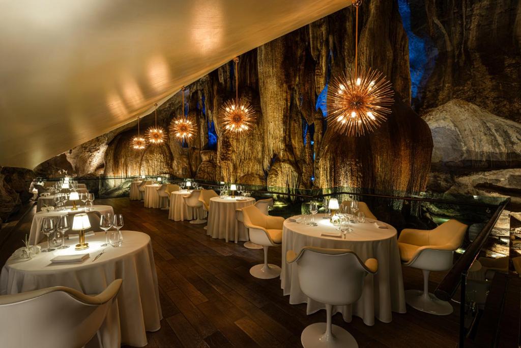 Restaurant, The Banjaran Hotsprings Retreat in Ipoh