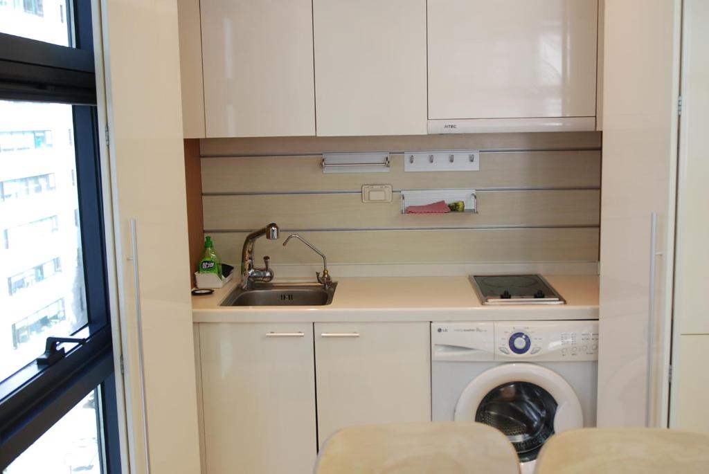 ［江南（カンナム）］スタジオ アパートメント（56 m²）／1バスルーム (Samseong.Coexmall.Daechi.Gangnam S)