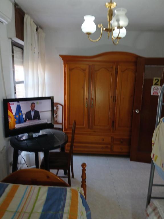 Habitacion Privada Triple Individual Toledo - 3