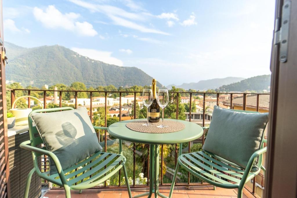Apartment in the center of Cernobbio with parking - 2