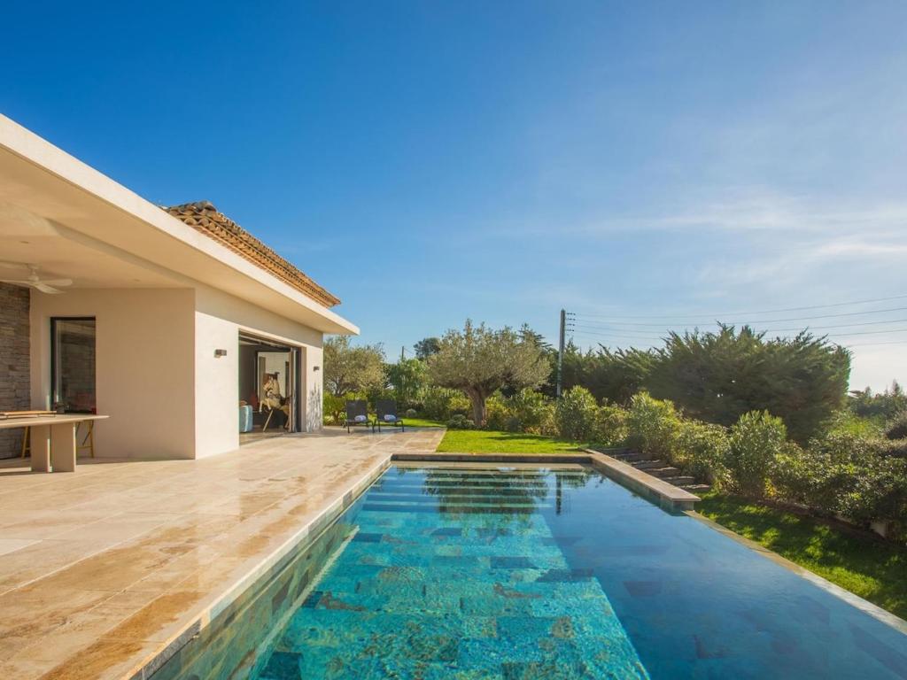 Villa 350m2 - Vue Mer - piscine - Clim - Parking - 3