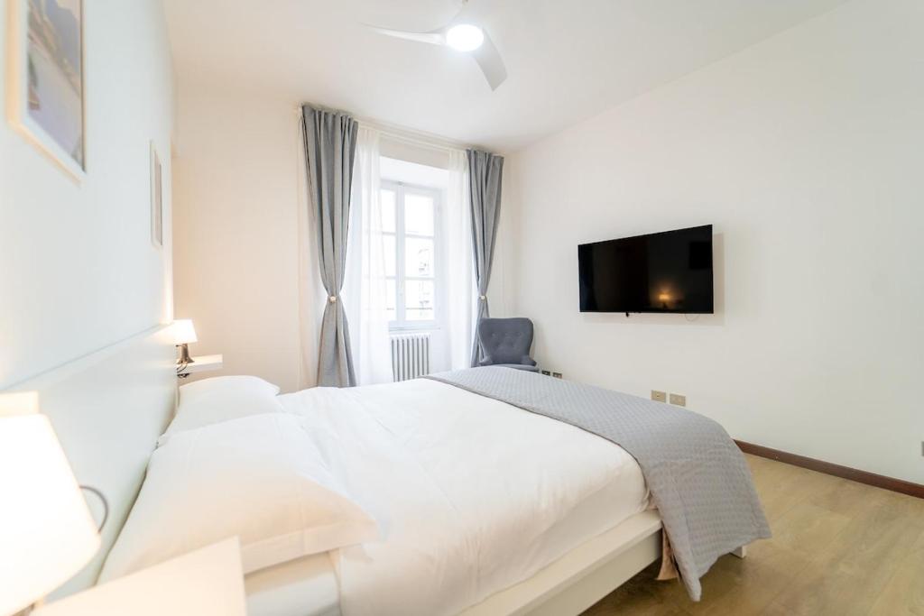 Apartament in the historic center of Como - 4