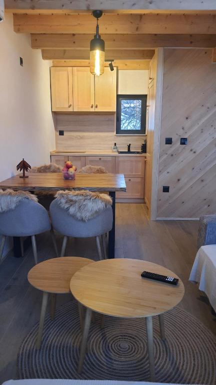 Hazel House - 3