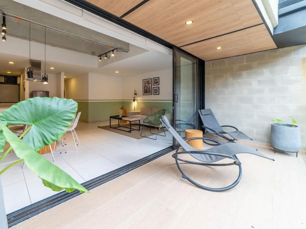 NOK Panoramic 3 BR in Laureles Medellin - 1