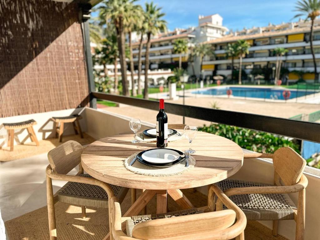 Studio in Private Urbanization next to the SEA - 1