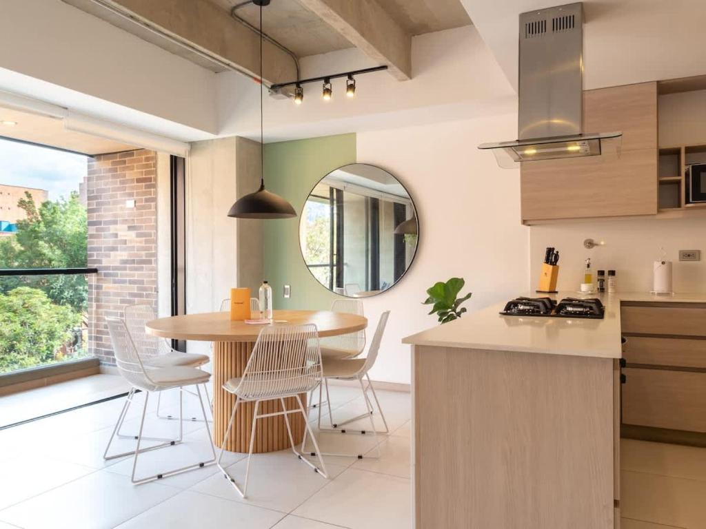 NOK Perfect 3 BR with Balcony in Laureles Medellin - 3