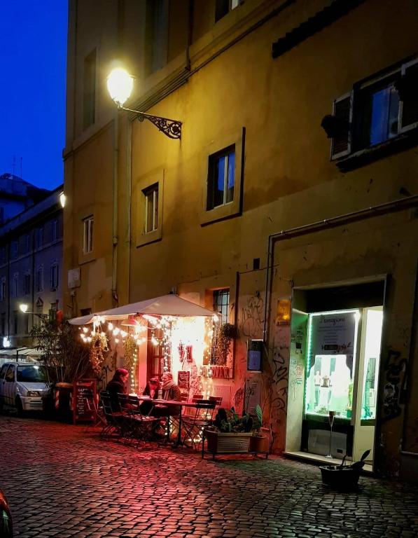 Rome, Trastevere Ideally located - 2