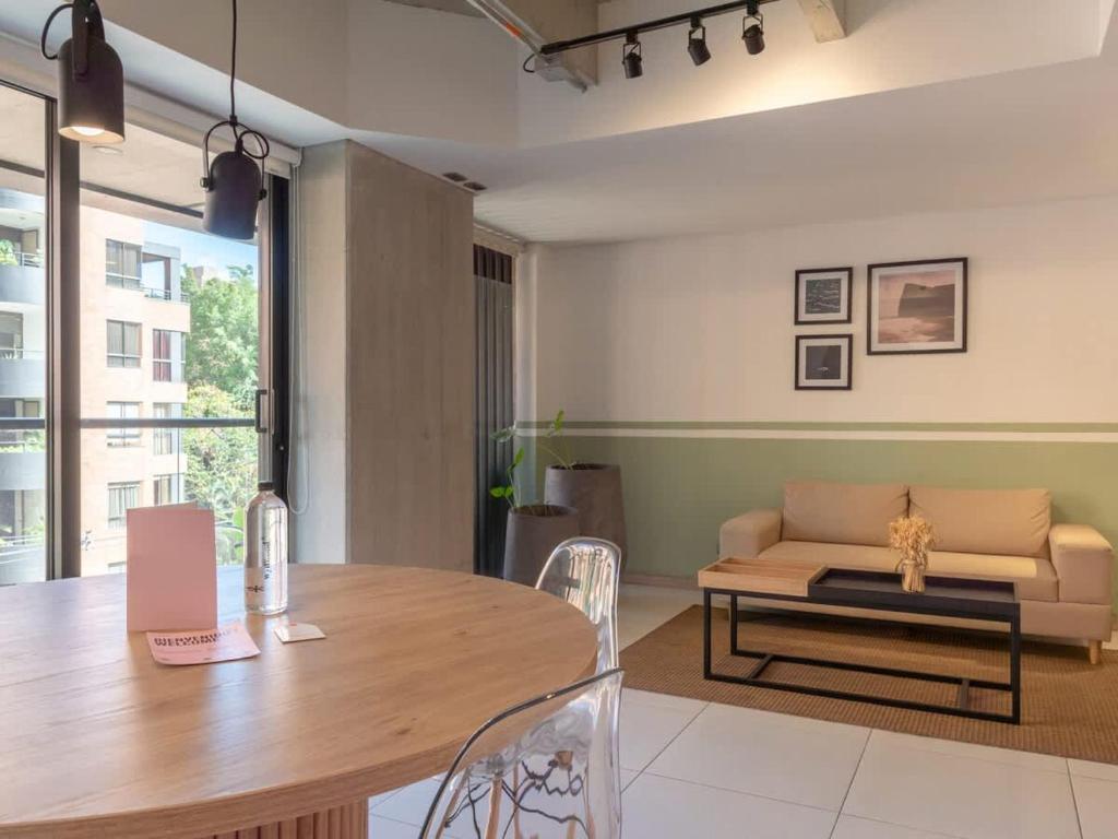 NOK Fantastic 3 BR w Balcony in Laureles Medellin - 5