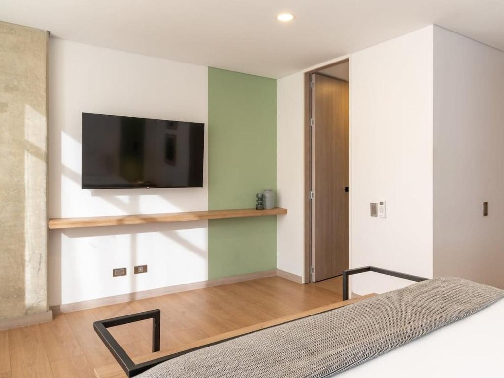 NOK Fancy 3BR Balcony in Laureles Medellin - 4
