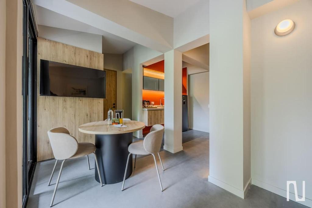 NOK Stylish 3BR Apartment with Terrace in Zona Rosa - 4