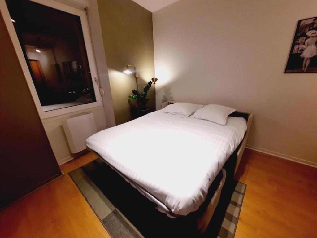 Le Garibaldi - Apt 2 prs, Quartier République - 3