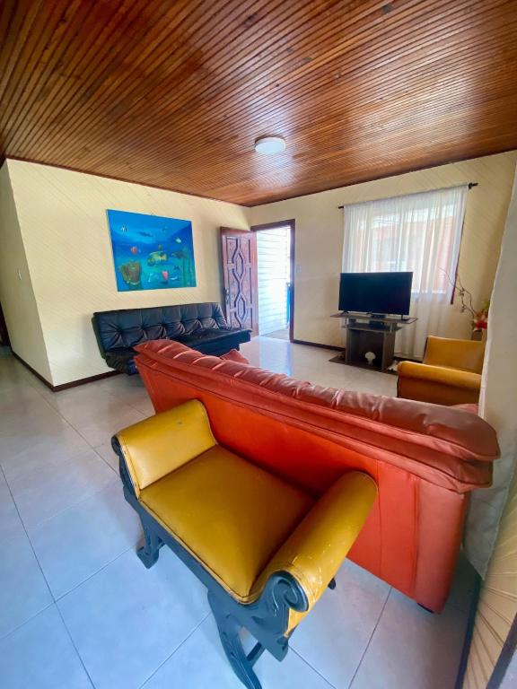Casa Nativa del Centro Island - 1