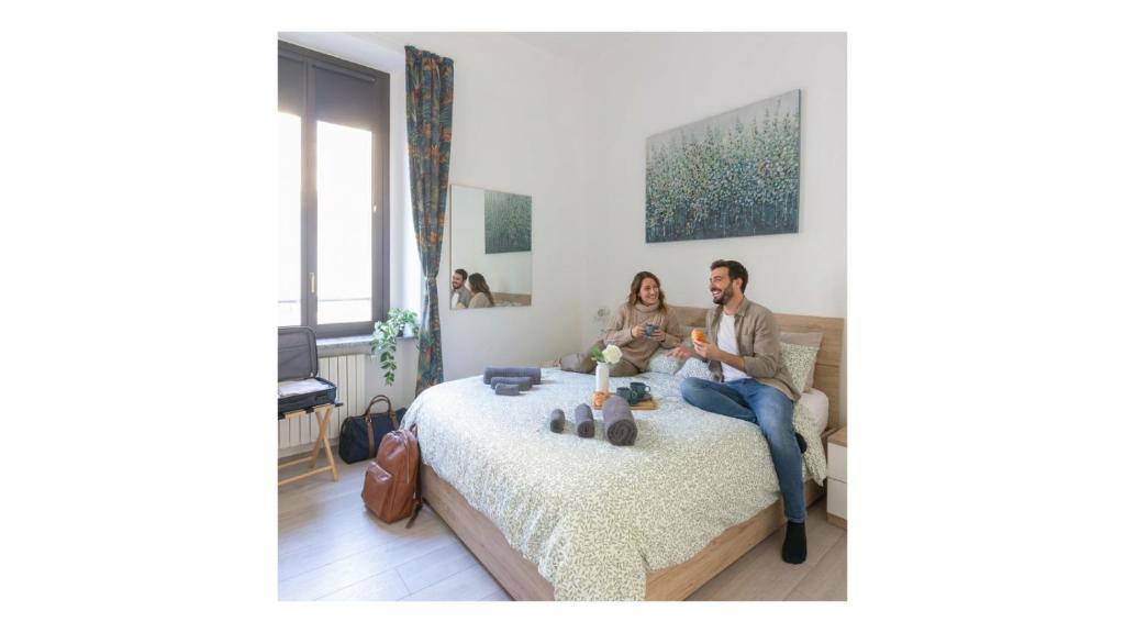 OurJoy & SkyJoy condo units - Via M Gioia, 47 - Strong WiFi, private parking, Central Station, Milan - 2