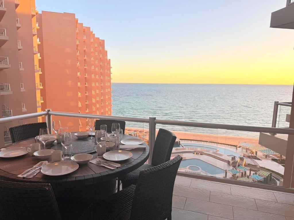 Las Palomas OV 4BR 4BA Cortez 901 - 3