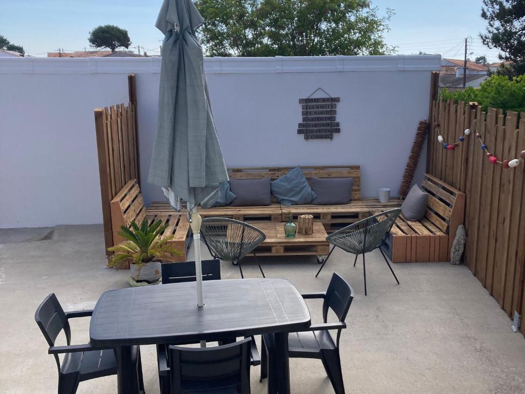 Maison rénovée près de la plage à La Tranche-sur-Mer - FR-1-22-384 - 1