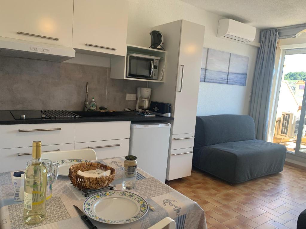 Studio Coquet 2/3 Pers au Cœur de Gruissan - FR-1-796-99 - 5
