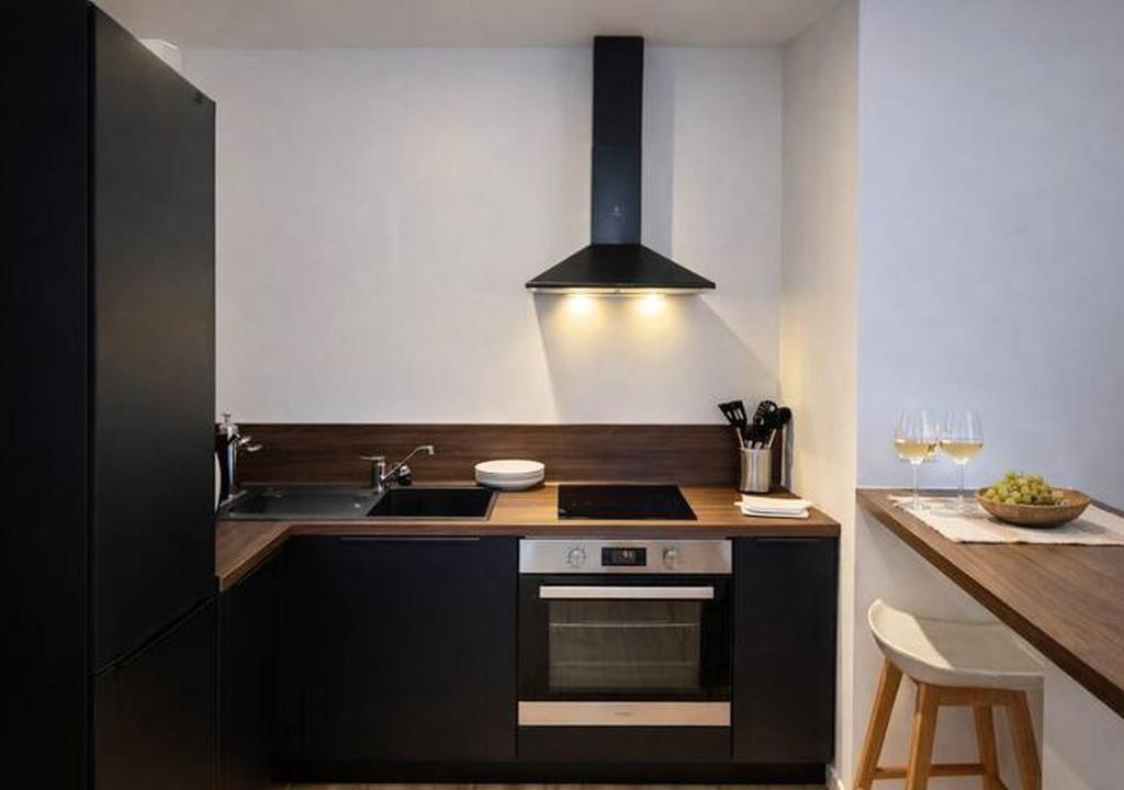 Spacious & Luxuary Studio - 4