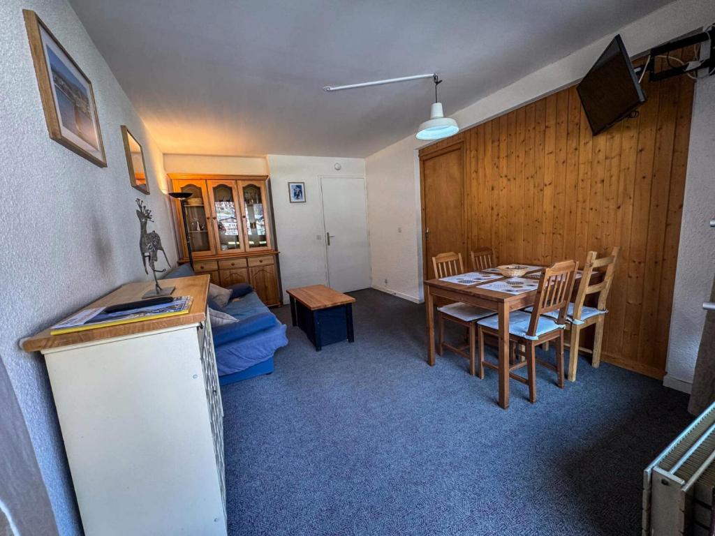 Résidence Le Rochefort - Appartement 2 pièces 4 personnes à Bourg Saint Maurice proche du centre, de la piscine et de la zone de loisirs MAE-3084 - 2