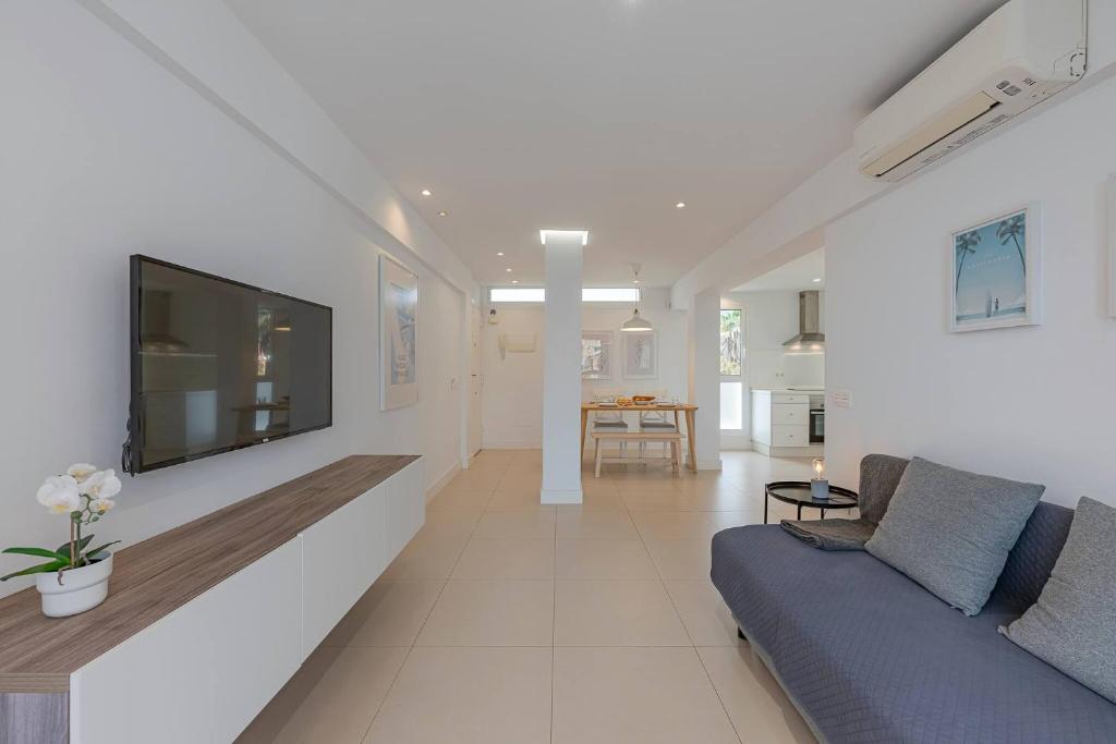Bright Apartment Close to the Sea - 5